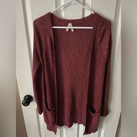 Women's oversized burgundy cardigan. Size small - Picture 1 of 7